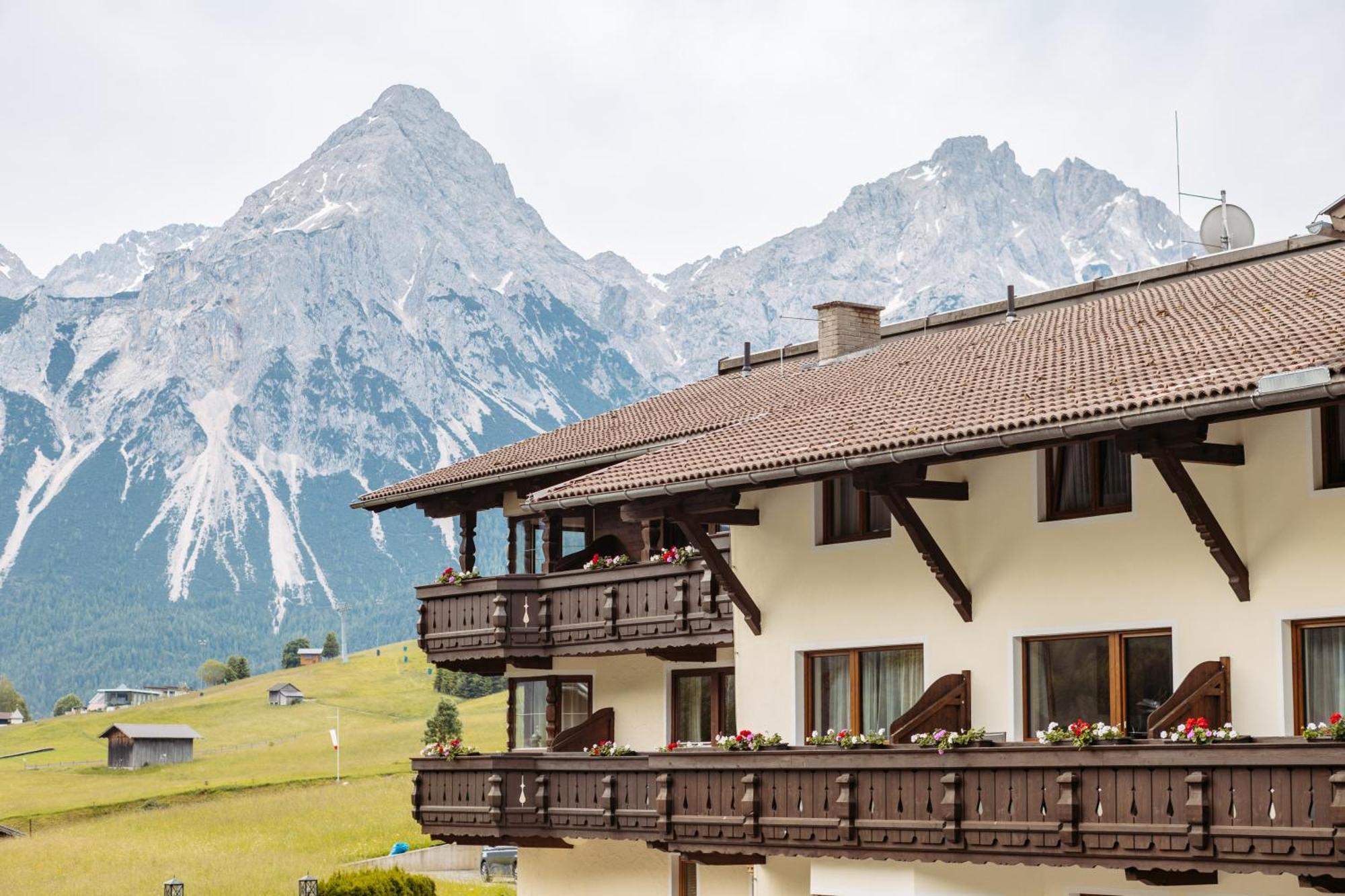 Hotel Klockerhof Lermoos Extérieur photo